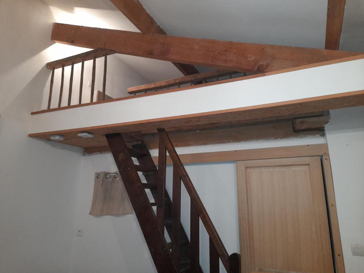 Location Petit Gite Individuel Orgeres  Luaran gambar