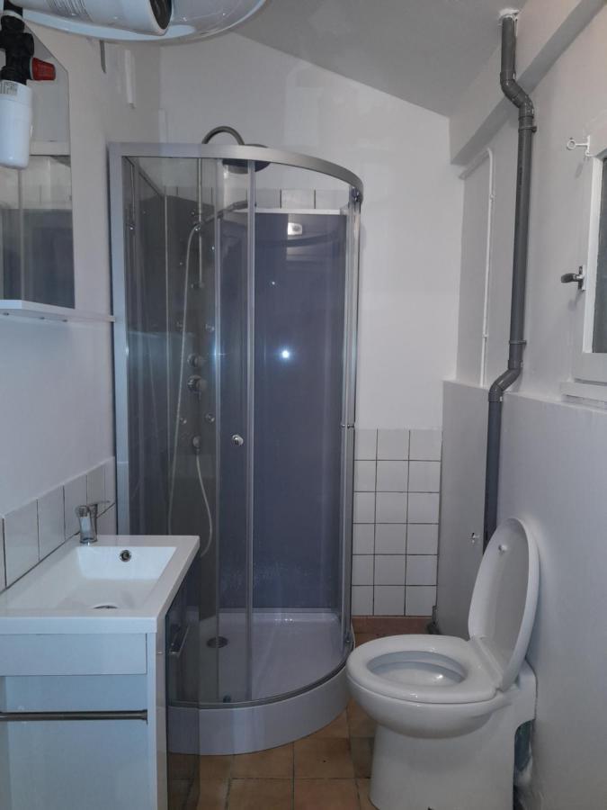 Location Petit Gite Individuel Orgeres  Luaran gambar