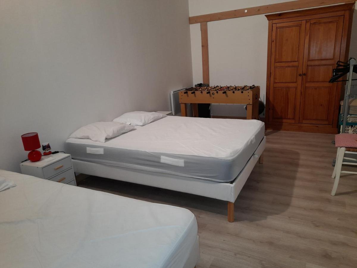 Location Petit Gite Individuel Orgeres  Luaran gambar